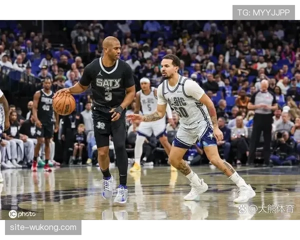 马刺团队篮球体系成熟 文班亚马卡斯尔配合默契